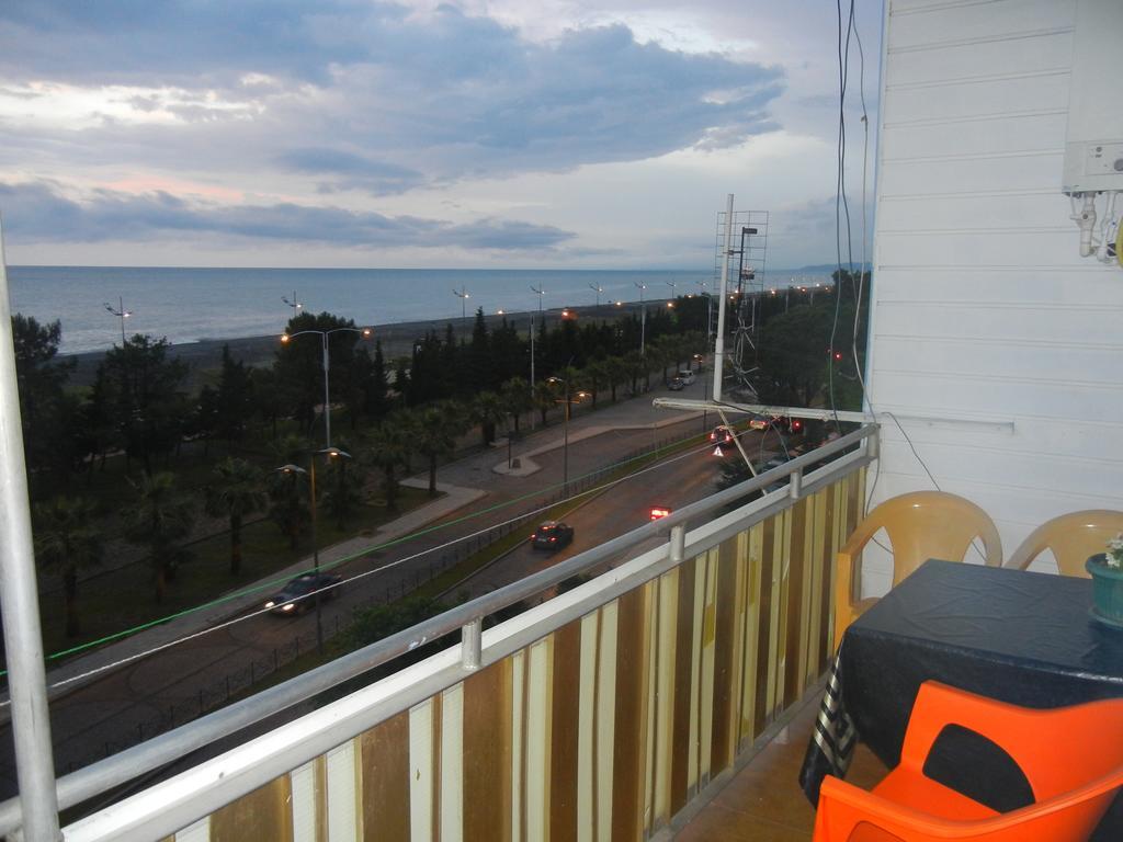 Apartment Irma Rustaveli 57 Batumi Bilik gambar