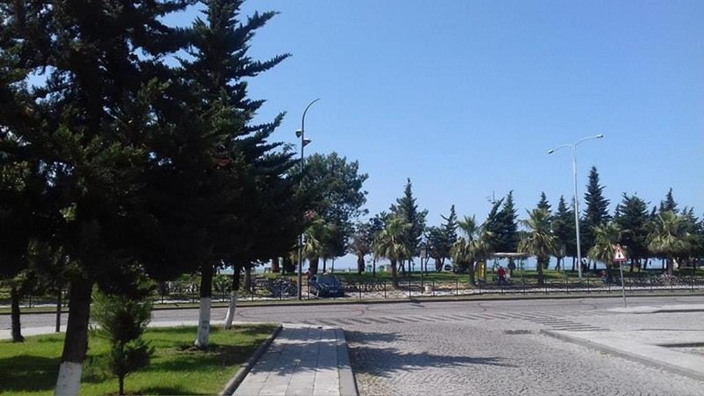 Apartment Irma Rustaveli 57 Batumi Luaran gambar