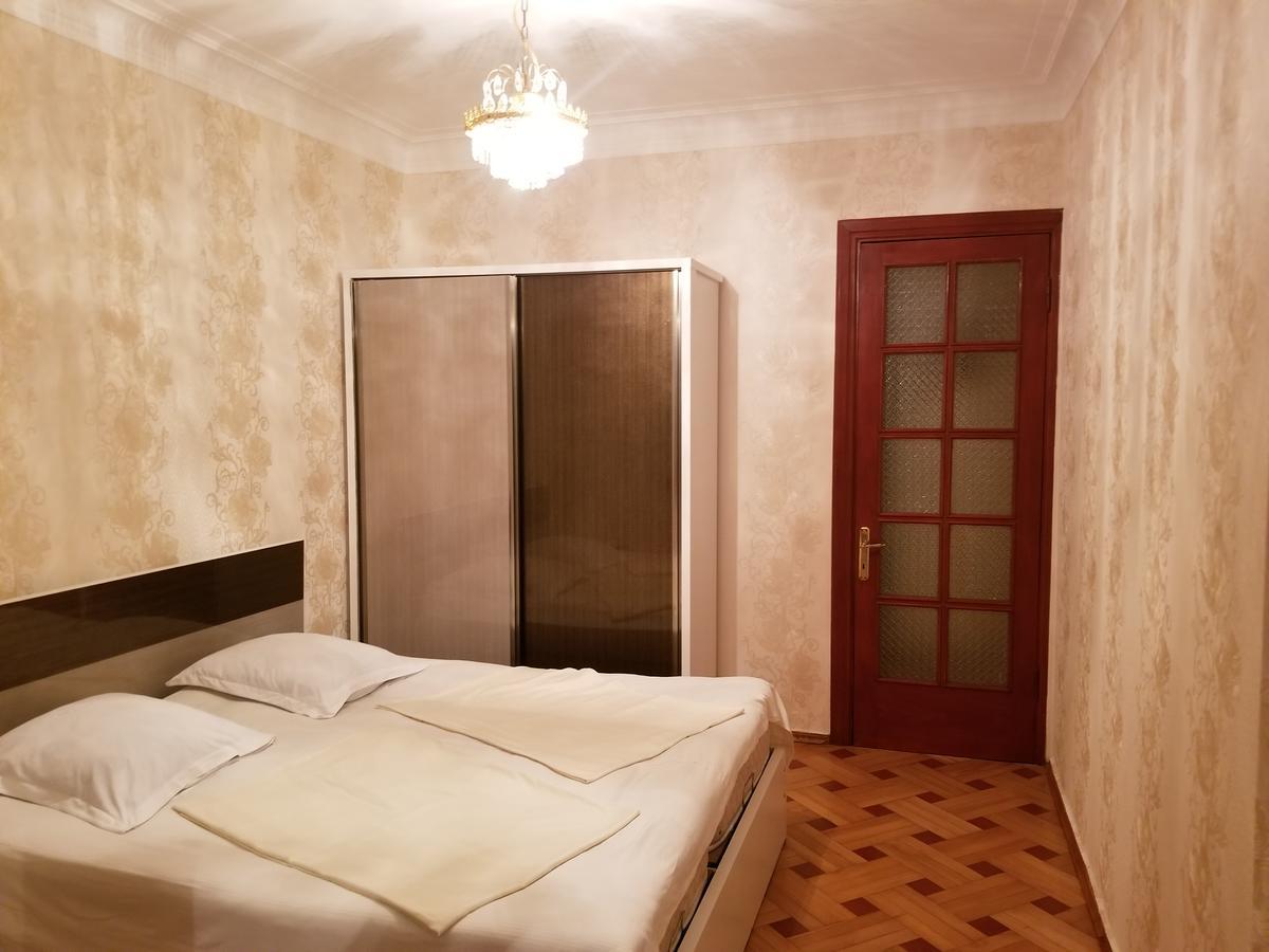 Apartment Irma Rustaveli 57 Batumi Luaran gambar