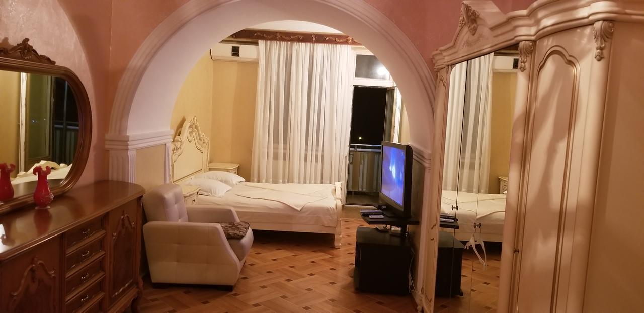 Apartment Irma Rustaveli 57 Batumi Luaran gambar