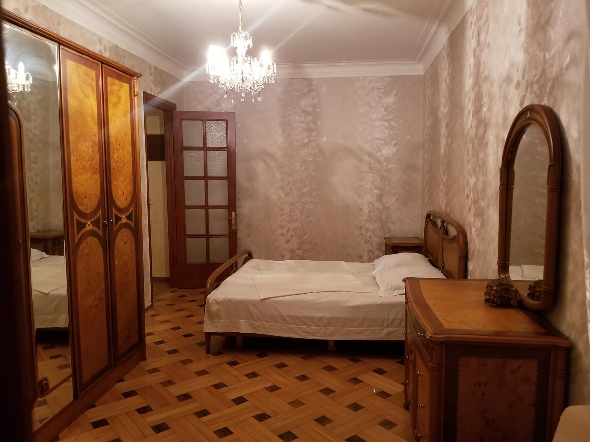Apartment Irma Rustaveli 57 Batumi Luaran gambar